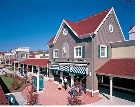 ct outlets clinton crossing